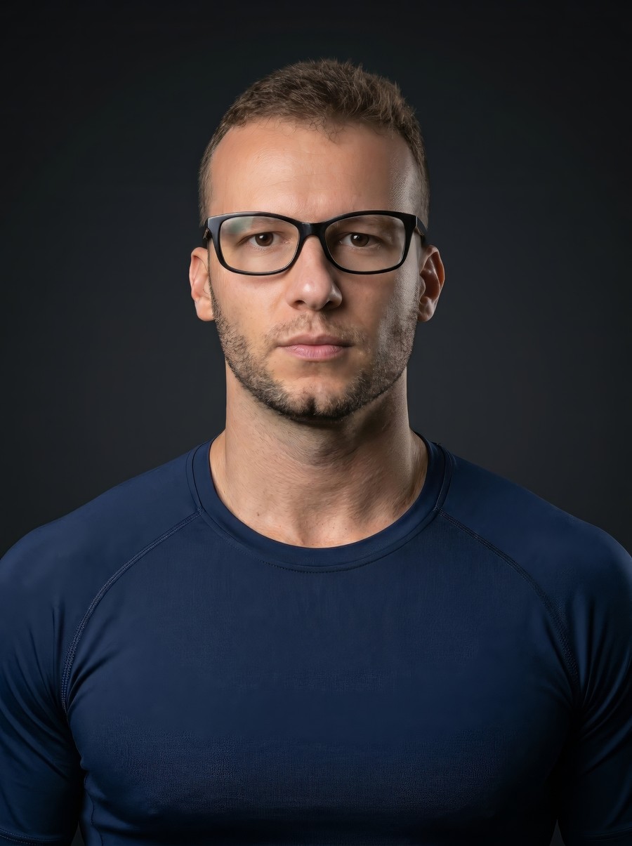 Milton Angelo